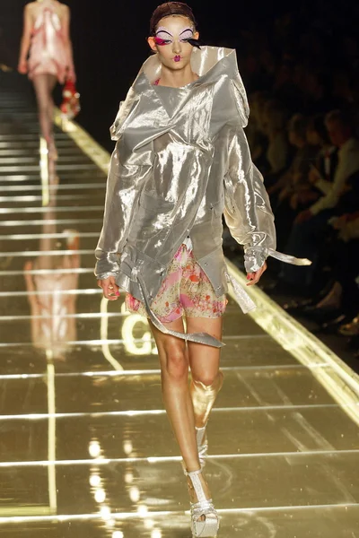 Look 46